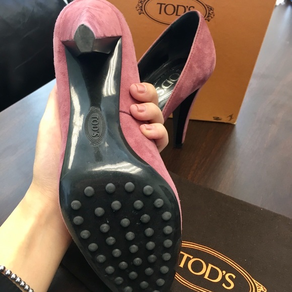 Brand New !! Tod’s Pointy Heels - Picture 3 of 4